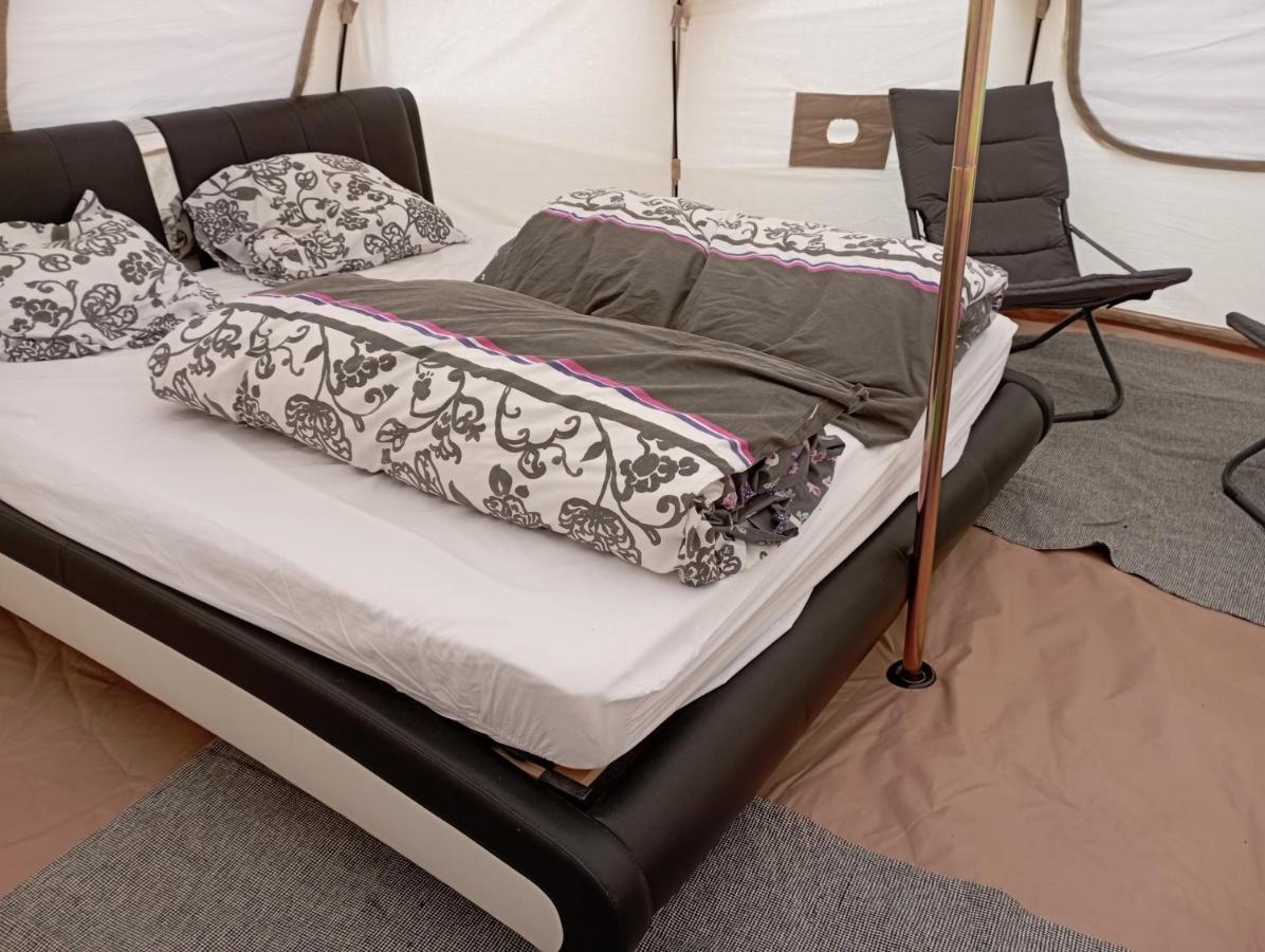 Natuur-Like Glamping In Bosland NeerNeerpelt 외부 사진